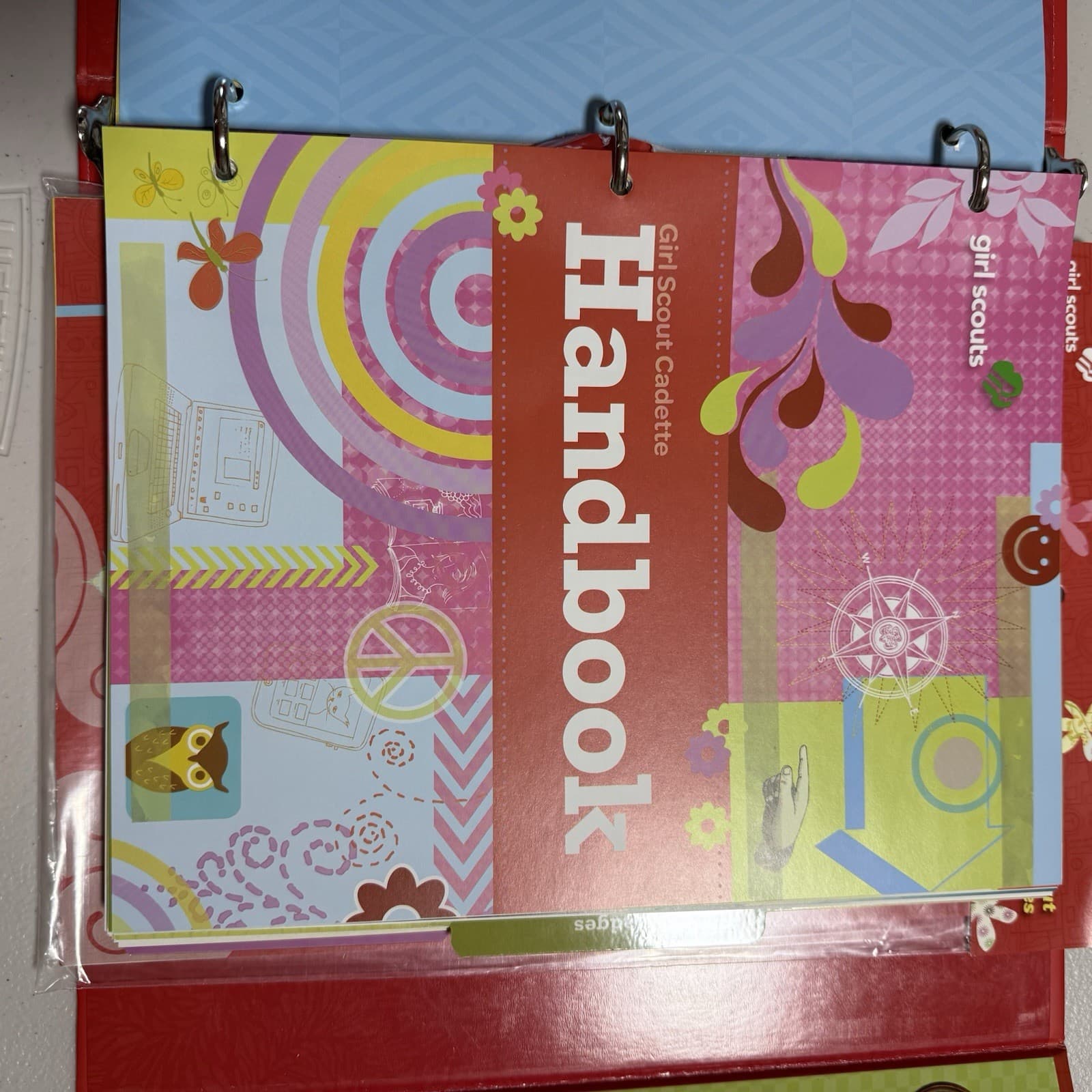 Girl Scout Cadette A Girls Guide To Scouting Binder Book Handbook + 2 Badges 6