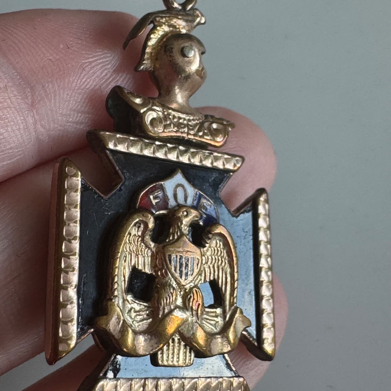 Vintage FOE Fraternal Order Of Eagles Emblem Fob Gold Filled 2