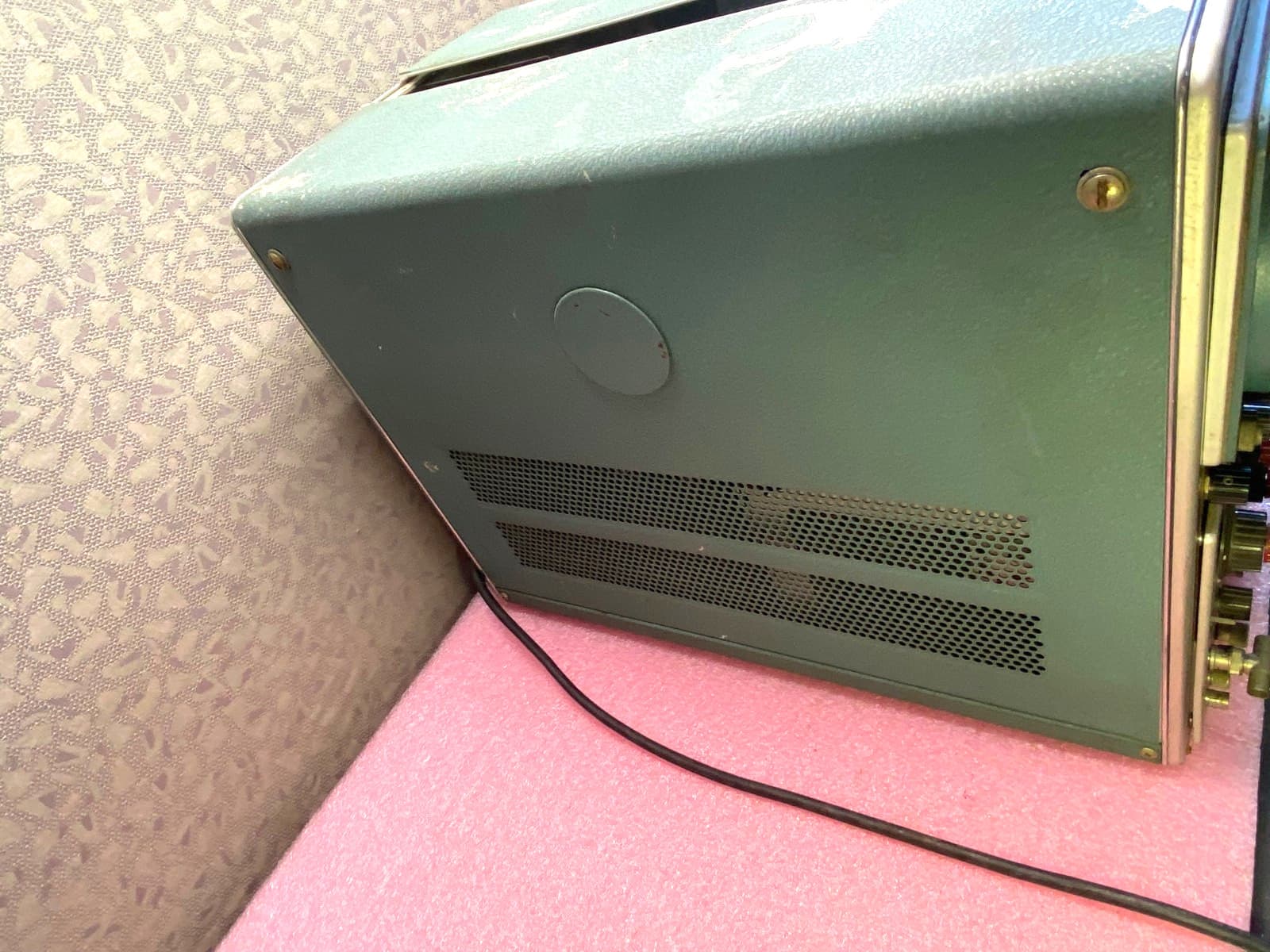 TEKTRONIX TYPE-535 OSCILLOSCOPE 4