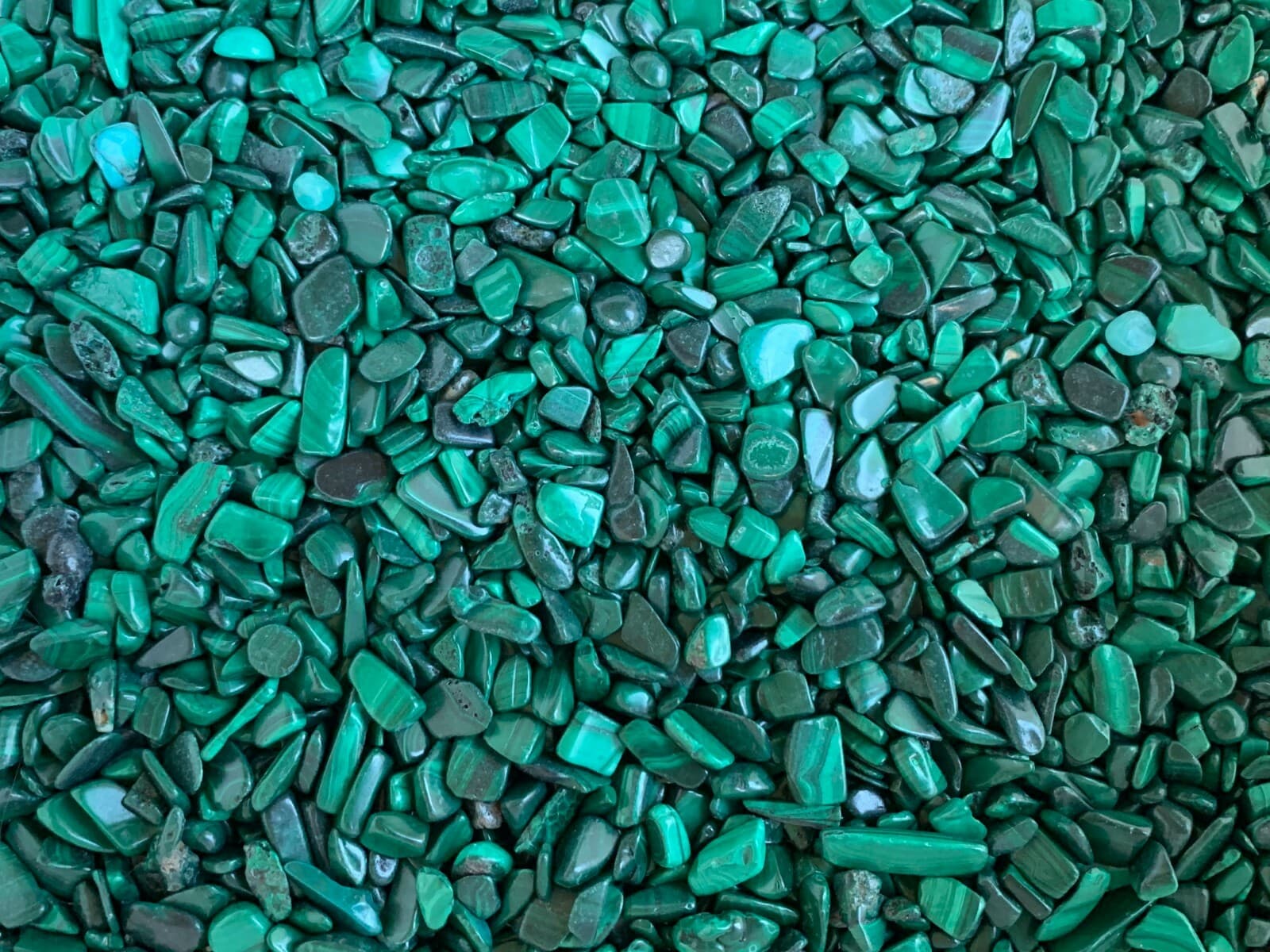 Grade A++ Malachite Semi Tumbled Gemstone Mini Chips 3 -12mm, Wholesale Bulk Lot 5