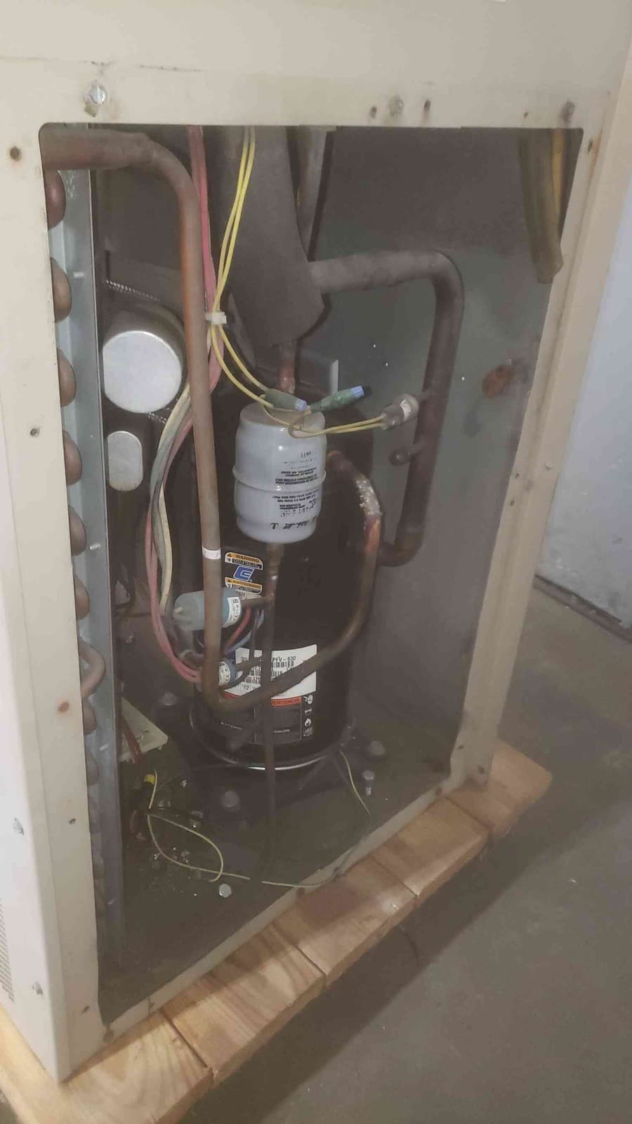 Liebert 5 Ton 208/230 1PH Packaged Wall Mount AC ET060SRP00T Bard (SKU: 110865) 3