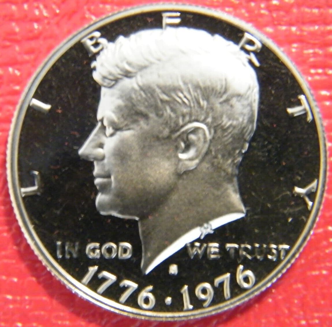 1976 S KENNEDY *PROOF* CLAD HALF DOLLAR  From US Proof Set 3