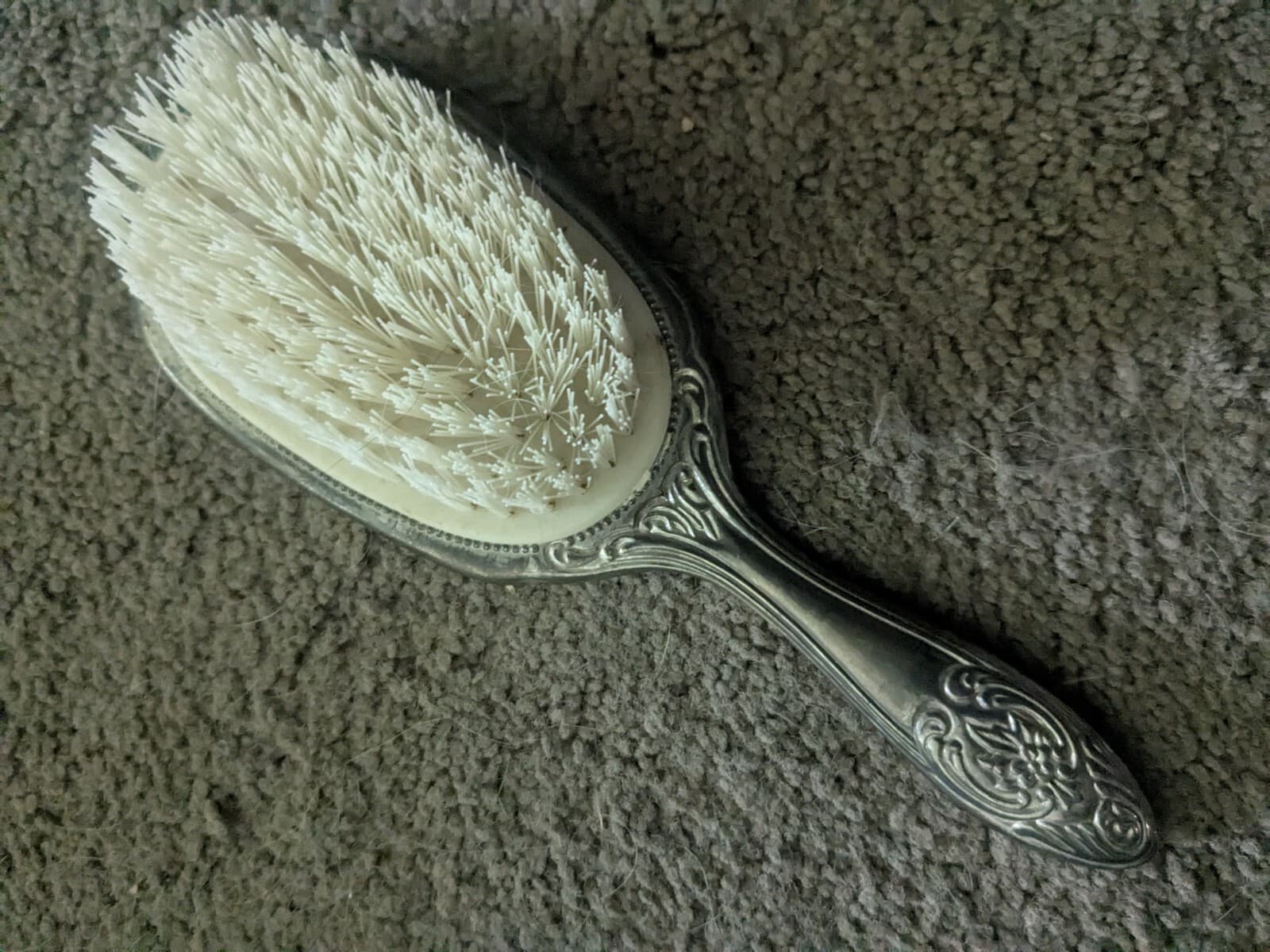 Vintage  Silver Plated Vanity Dressing Table Set Mirror  Brush And Comb 4