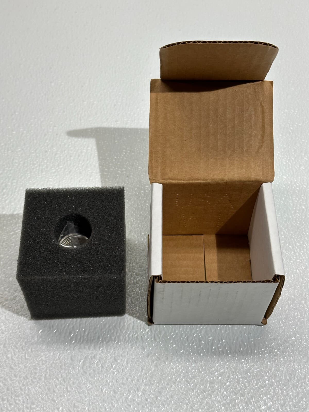 Sonntek PN: LH-950 Deuterium UV Lamp Ultraviolet XENON Light 6