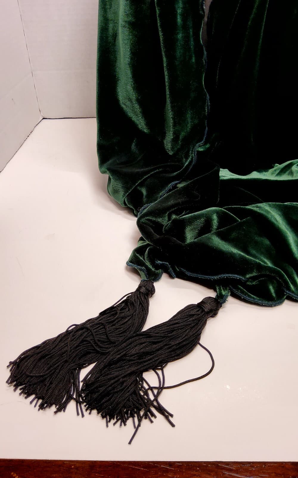 Vtg 80's Norma Walters Forest Green Velvet Scarf 4 Long Black Tassels 69" X 12" 3