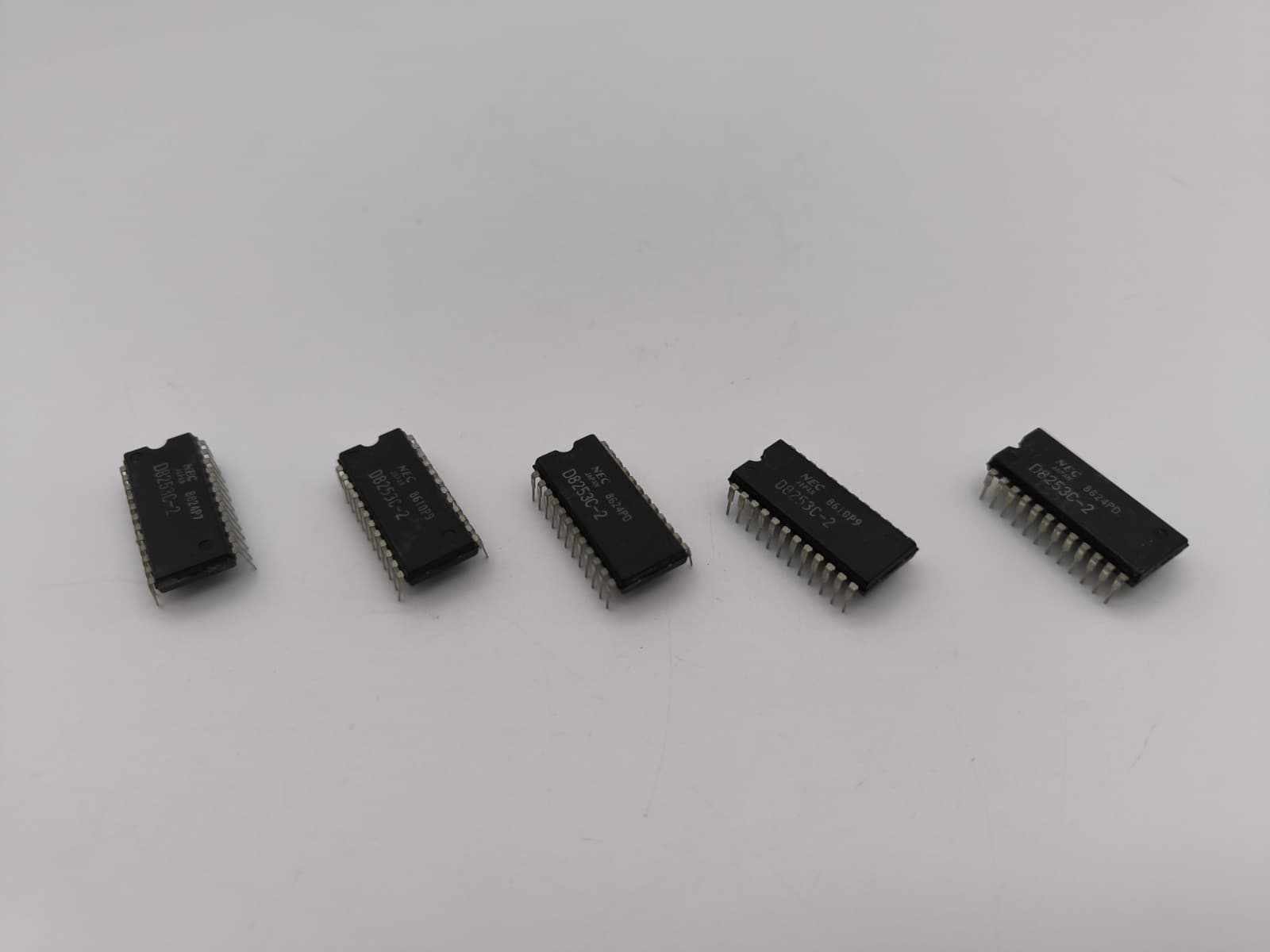 5Pc NEC D8253C-2 Programmable Interval Timer Chip 24-Pin Through-Hole Mount 3