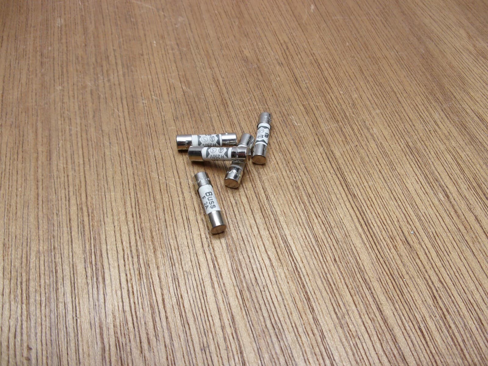 (Qty.5) Eaton Bussmann GDA-2A Cylindrical Fast Acting Ceramic Fuse 250VAC 2