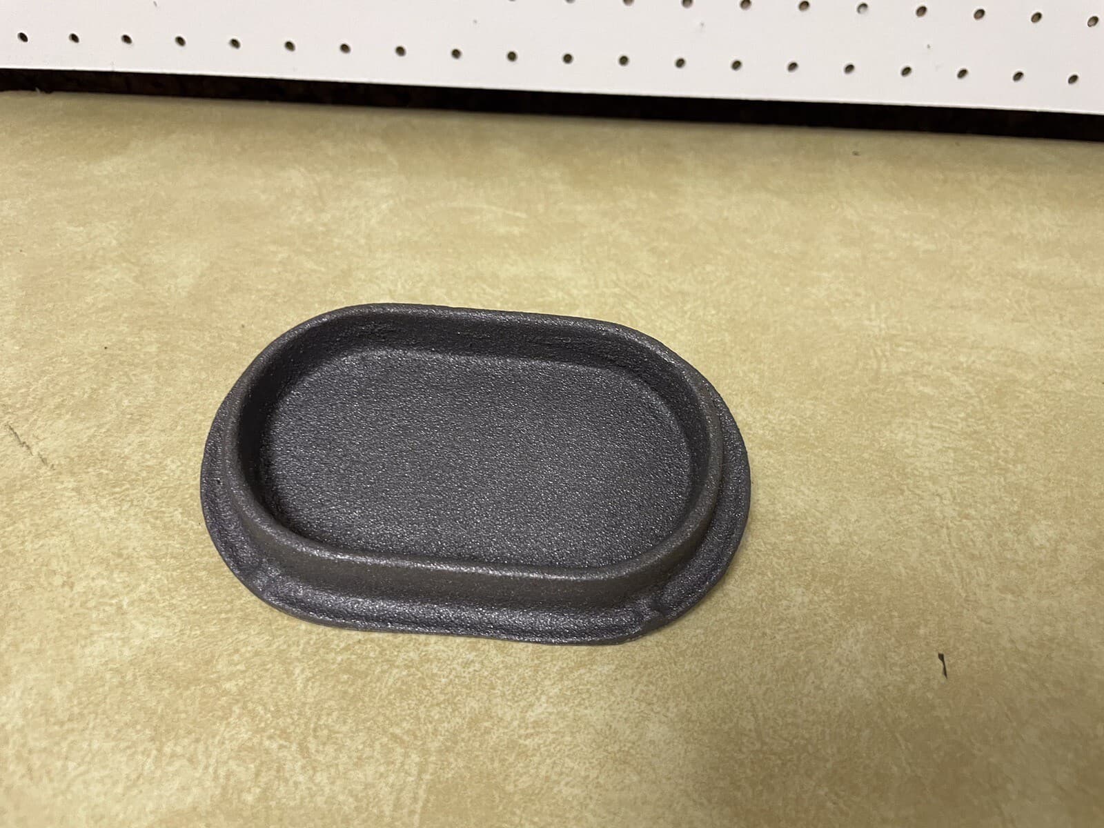 McCormick Deering IHC LA & LB Hopper Cover Lid 2