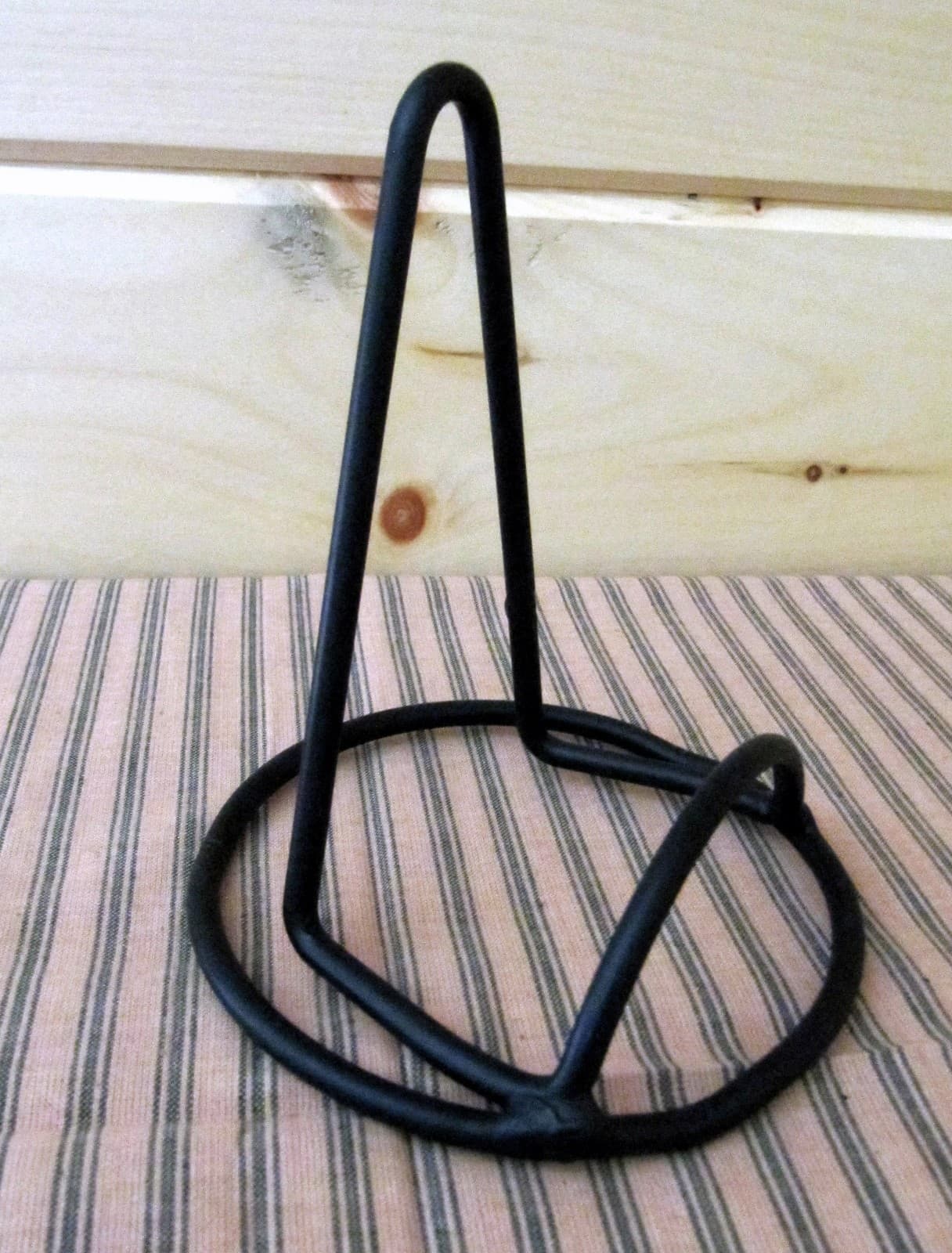 Plate or Picture easel stand - Amish made black wrought iron - Strong & Sturdy 6