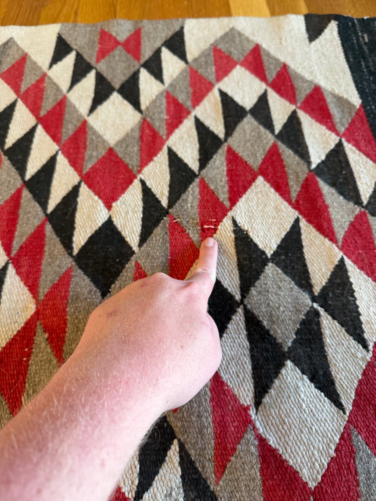 Stunning Navajo Rug Eye Dazzler Approximately 58" by 34.5" 6