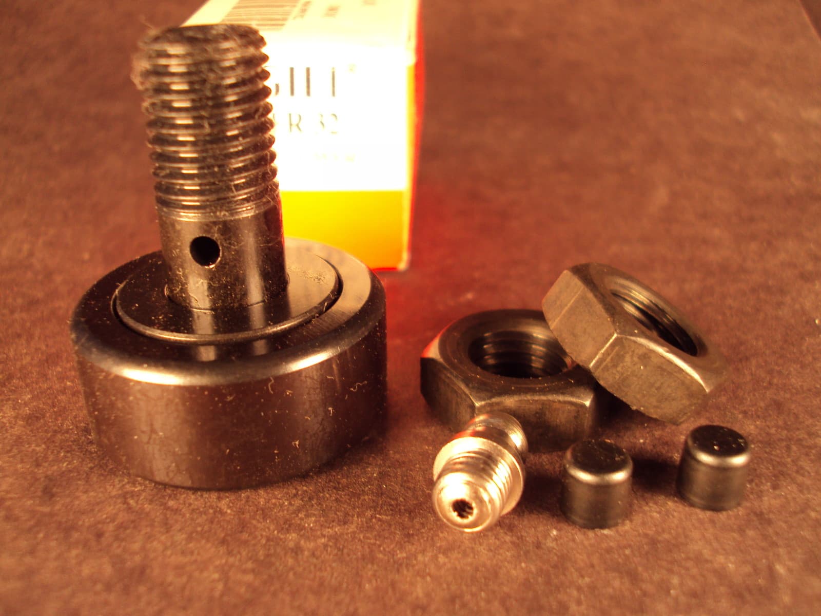 McGill MCFR32, MCFR 32, Series Metric CAMROL® Cam Follower Bearing 3