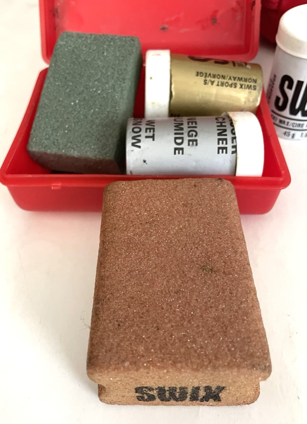 LARGE Lot of 9 SWIX Ski Wax Tubes Scraper Cork XC Various Temps in Vtg KELTY BAG 4