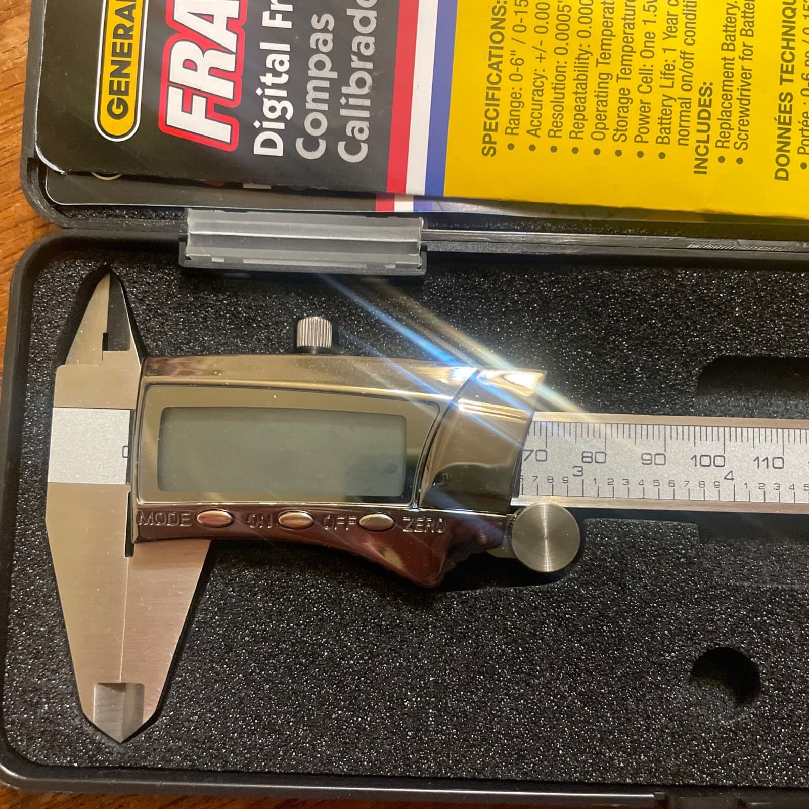 GENERAL Ultra Tech Digital LCD Display Fraction Caliper NO. 147 2