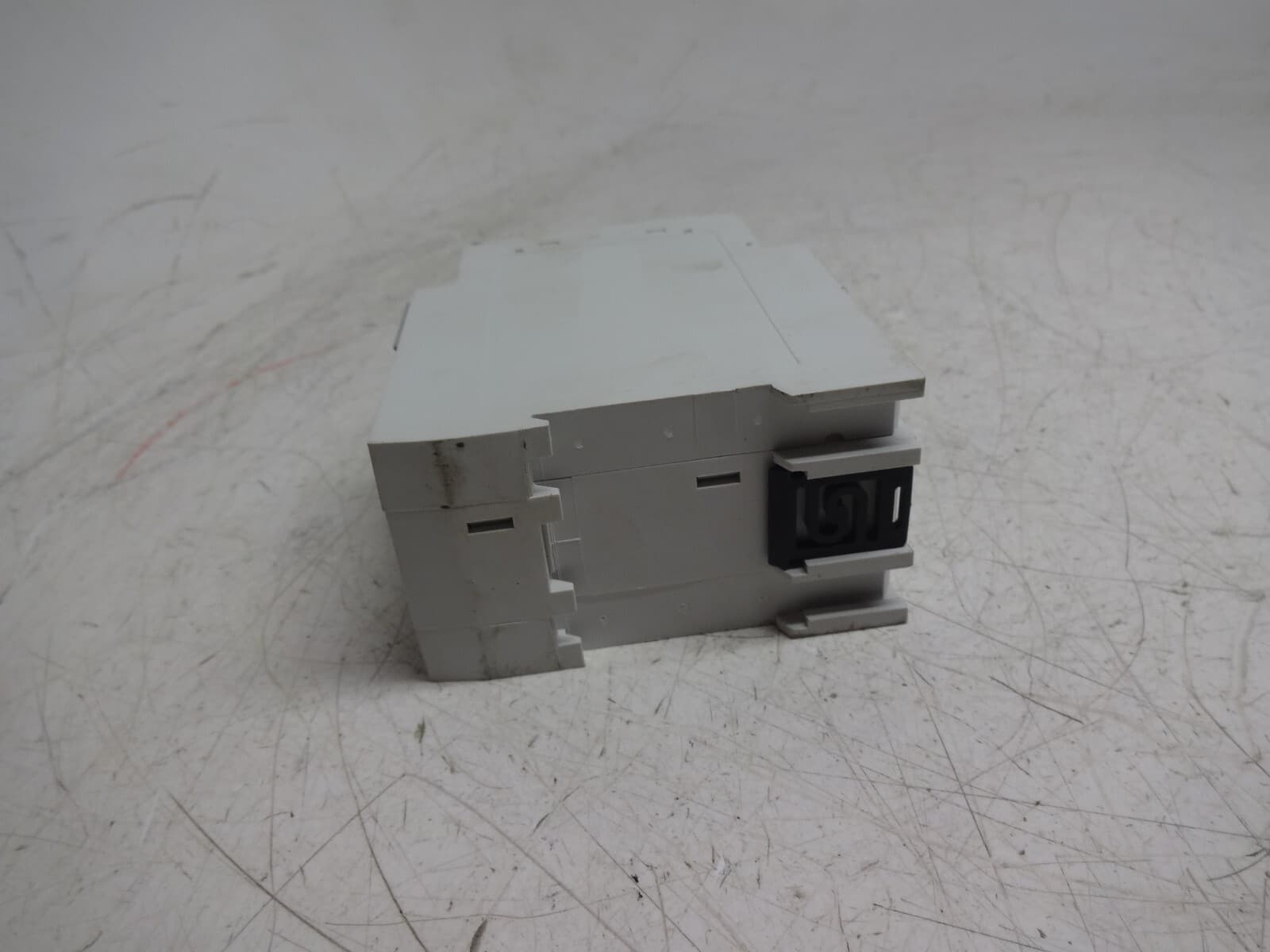 Allen Bradley 813S-V3-480V Series B Voltage Relay 5