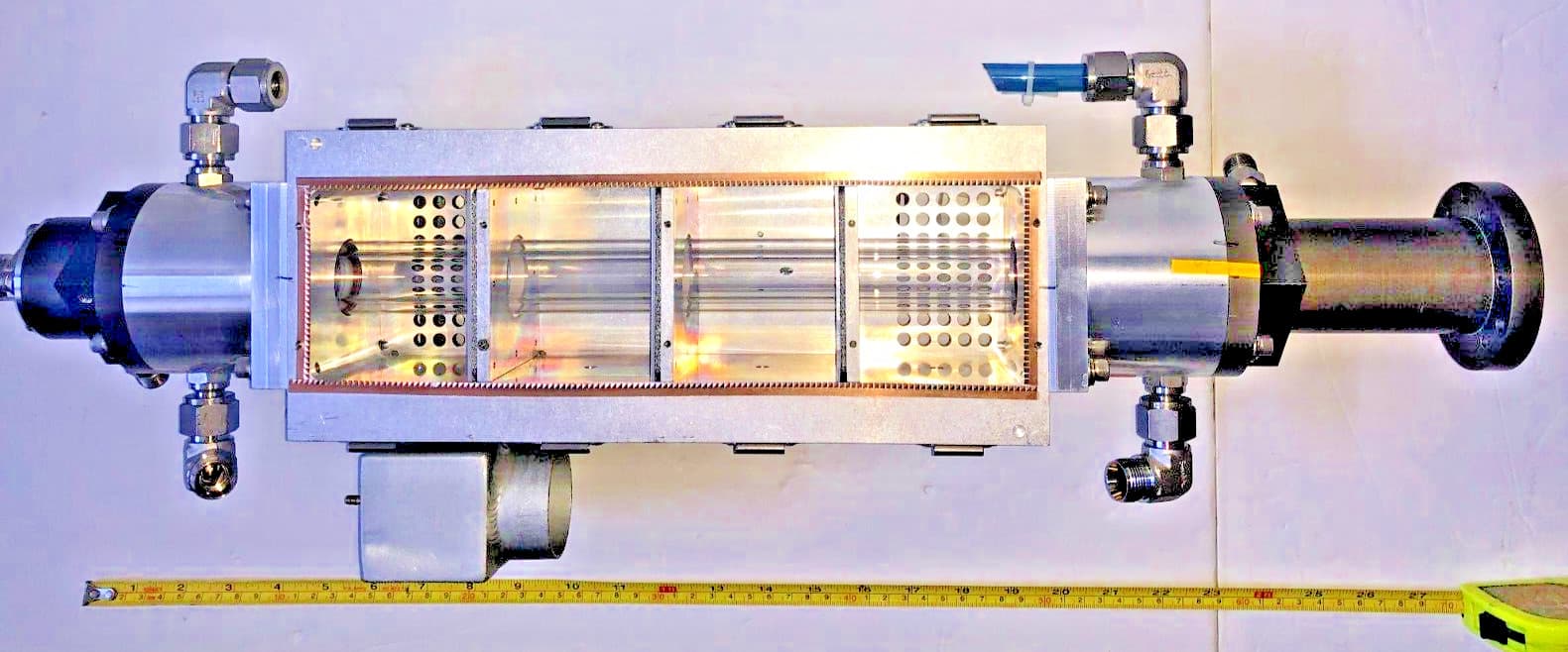 Microwave PLASMA ASSY ES3 EATON FUSION / CRD320010CVT / AXCELIS TECHNOLOGIES 2