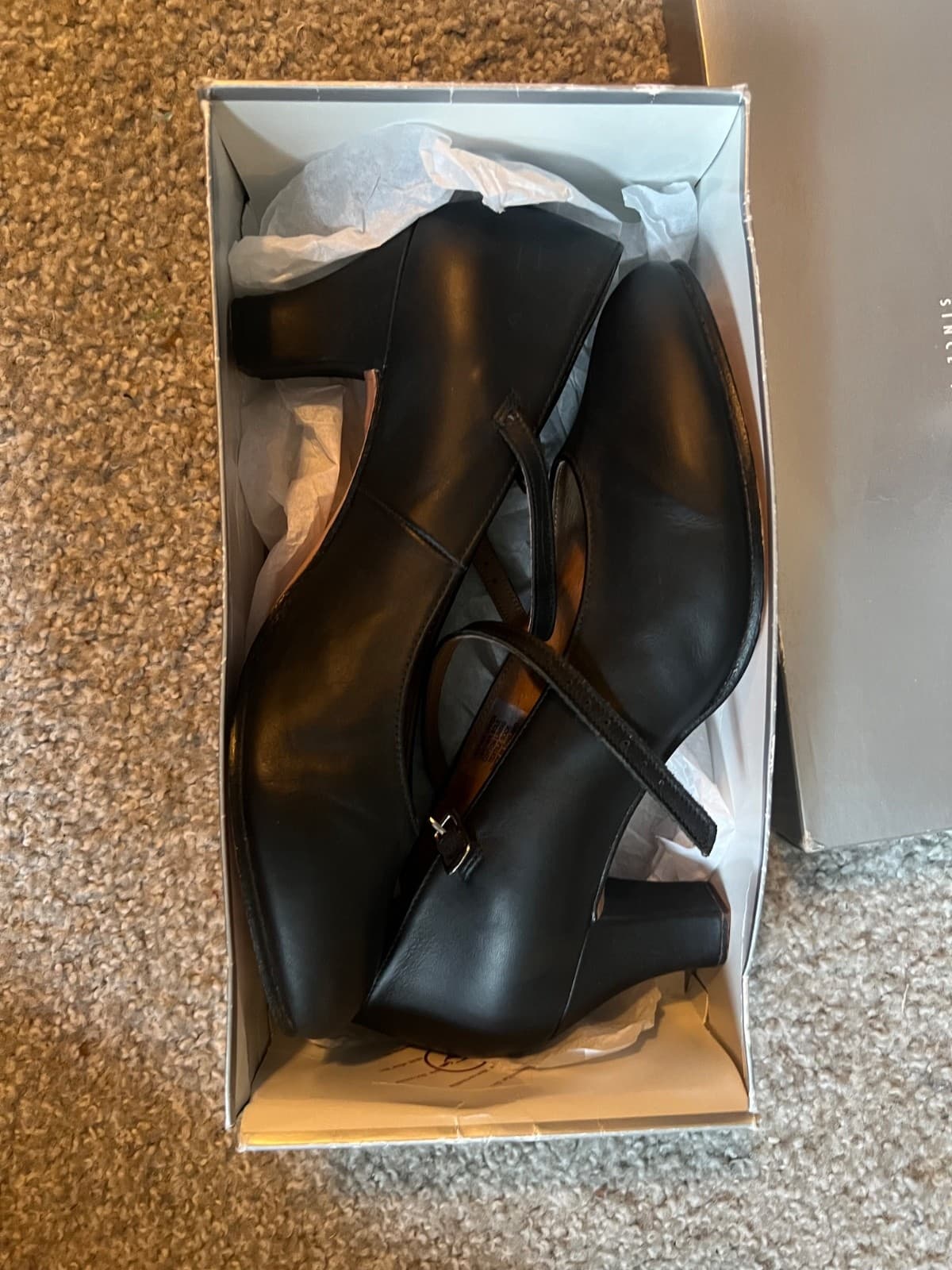 Bloch Cabaret Character Shoes. Size 9.5 X, Black. New in box.  4