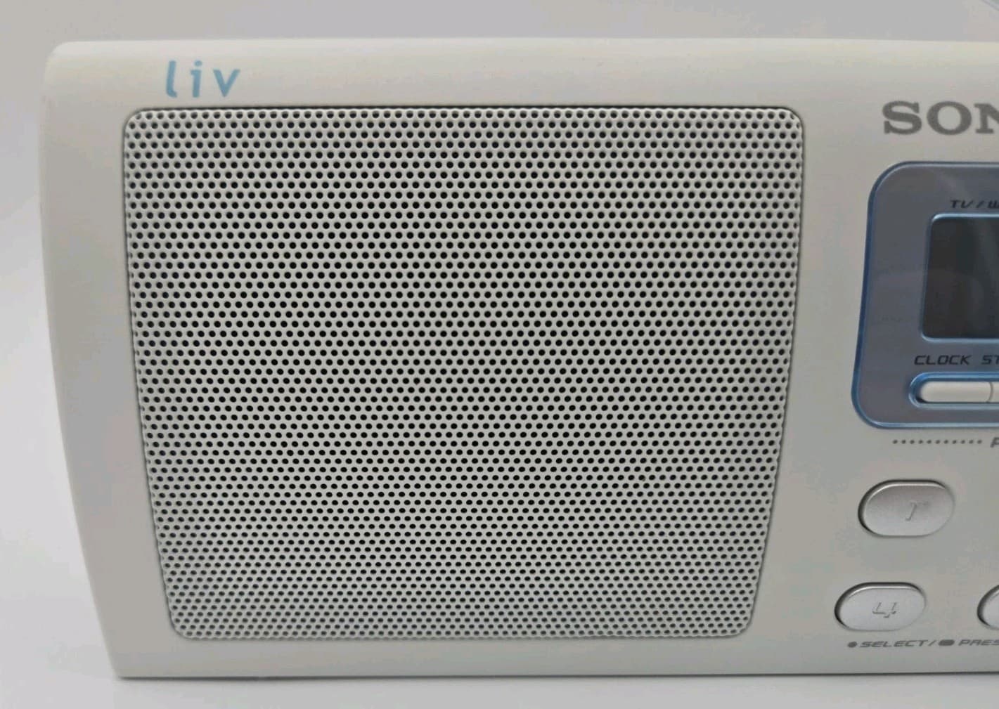 Sony Liv ICF-M410V TV Weather AM/FM 4-Bands Portable Clock Radio - TESTED!  3