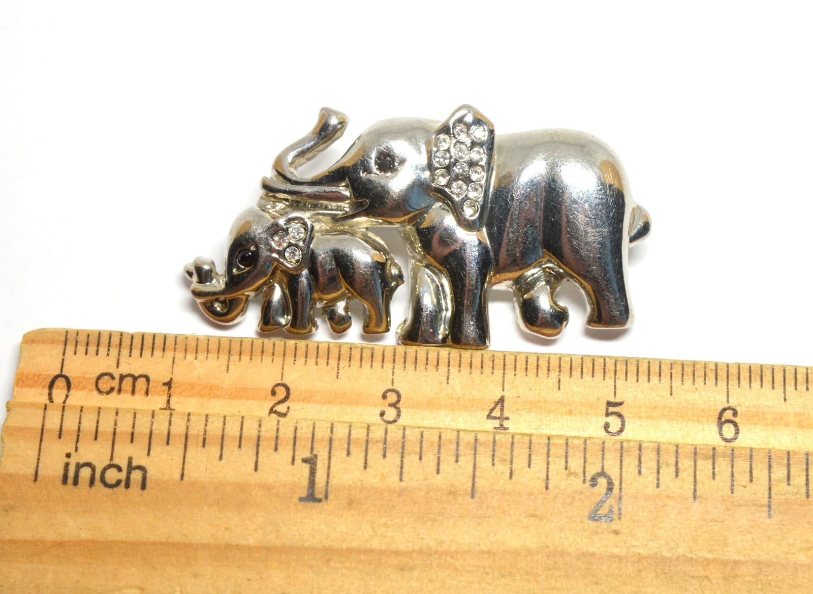 ELEPHANT FAMILY BROOCH 5
