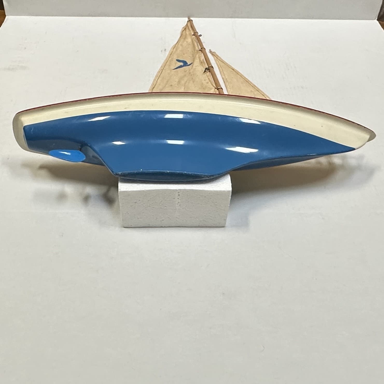 Vintage 21” Blue Seifert-Boot Weighted Pond Yacht Sailboat Made in Germany 5
