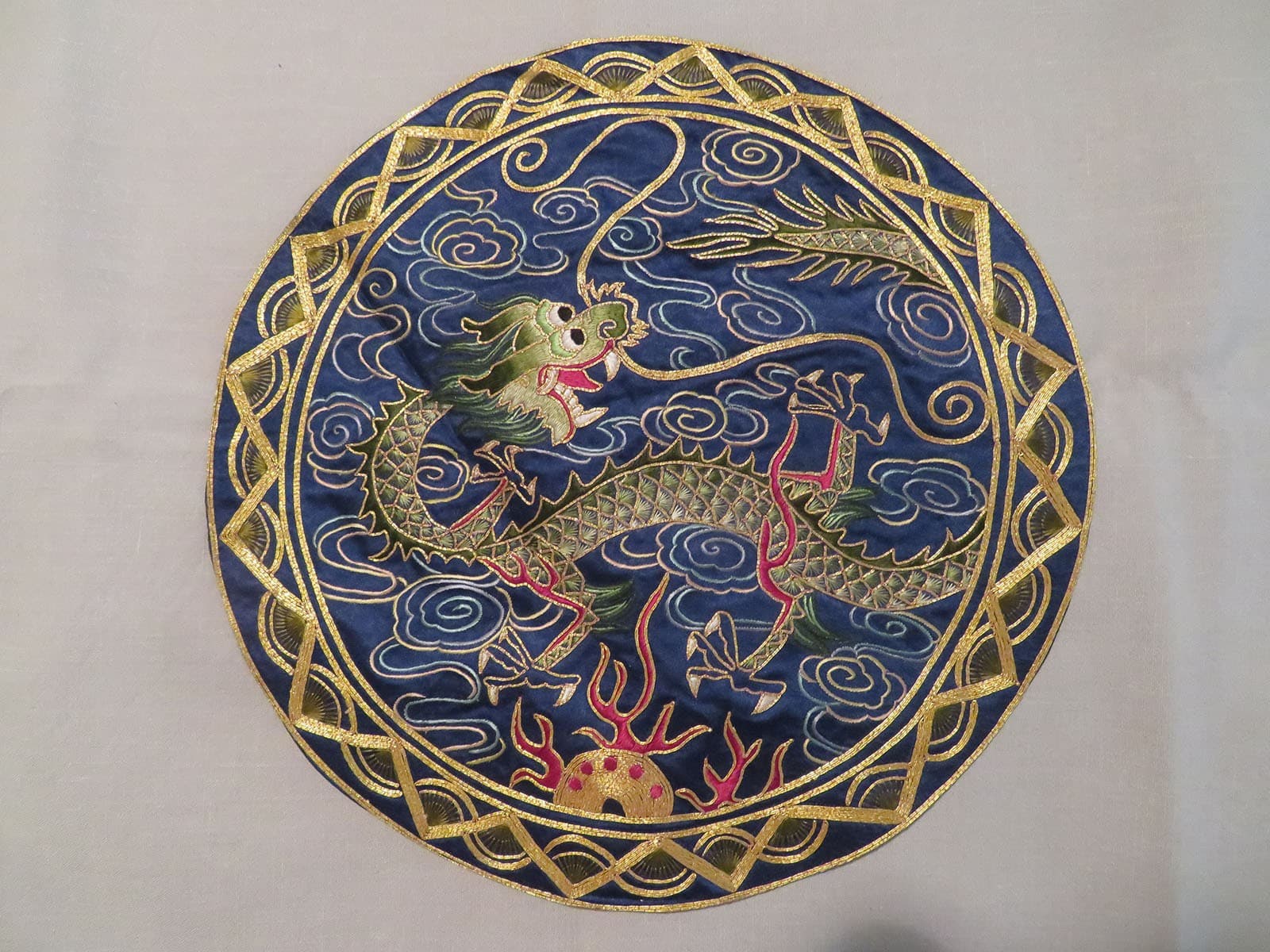 Vtg Chinese Golden Cloud Dragon Medallion Round Hand Embroidered Silk Rayon 11" 4