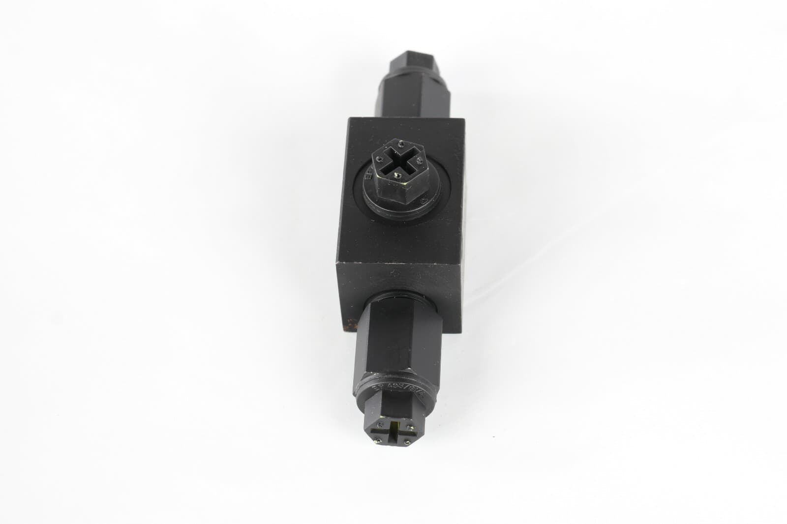 New VV6G Parker Shuttle Valve 3