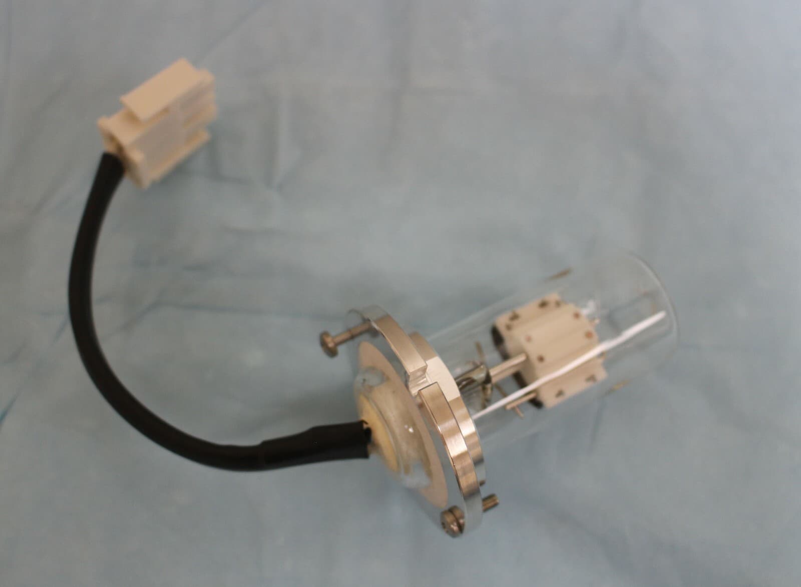 Hamamatsu Deuterium Lamp L2D2 for Agilent Detector G1314A/B/C &1120,1220 LC syst 2