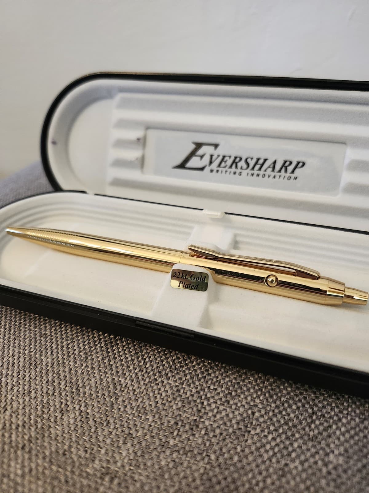 Eversharp Writing Innovation 22K Gold Plated Astronaut Style Pen 2