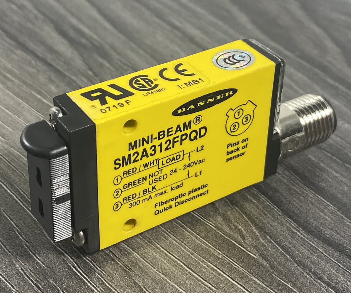Banner Engineering SM2A312FPQD Mini-Beam Fiber Optic Sensor  24-240VAC - USA