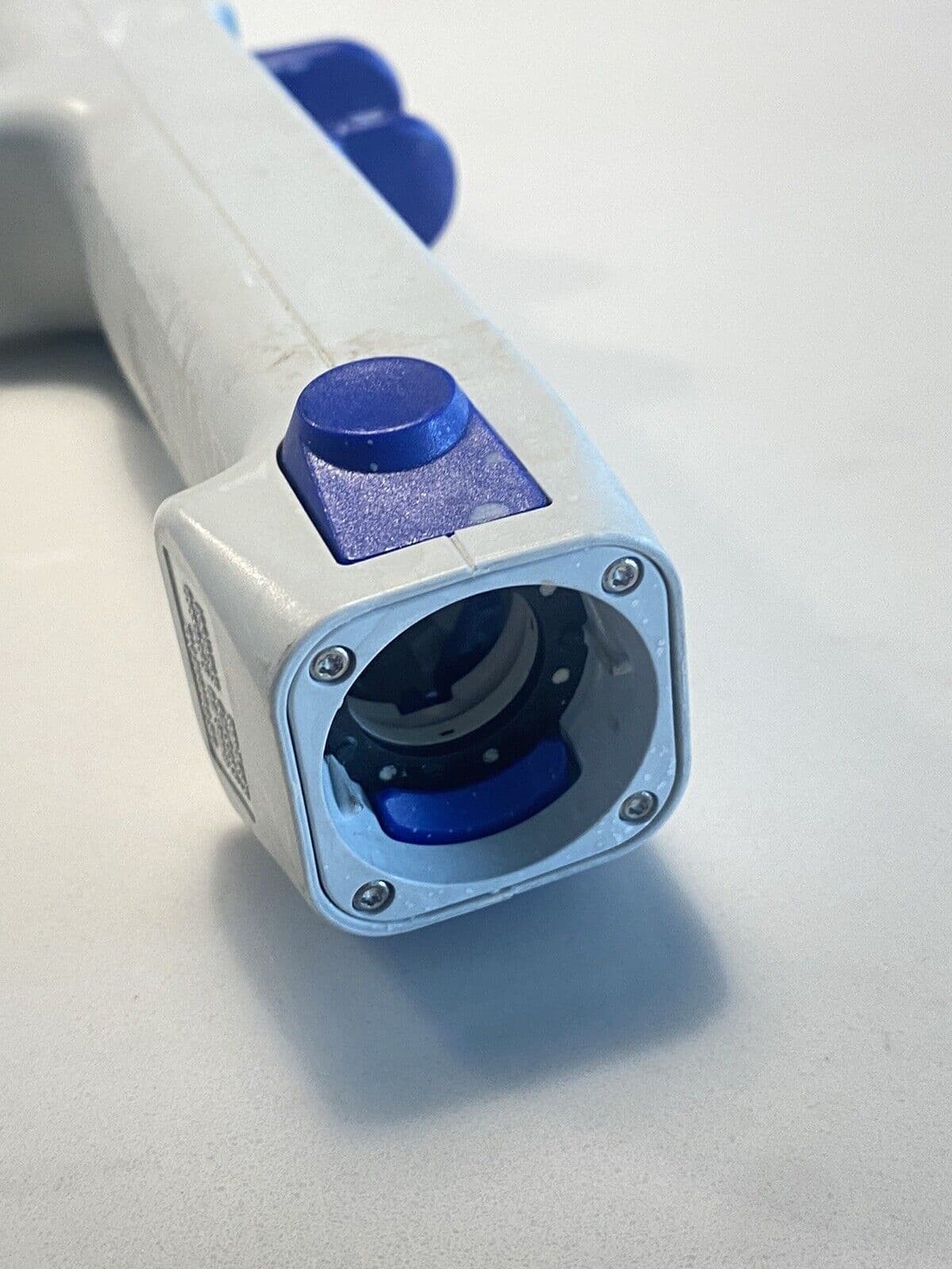 Eppendorf Repeater Plus Adjustable Digital Single Channel Pipette Pipet, #2 3