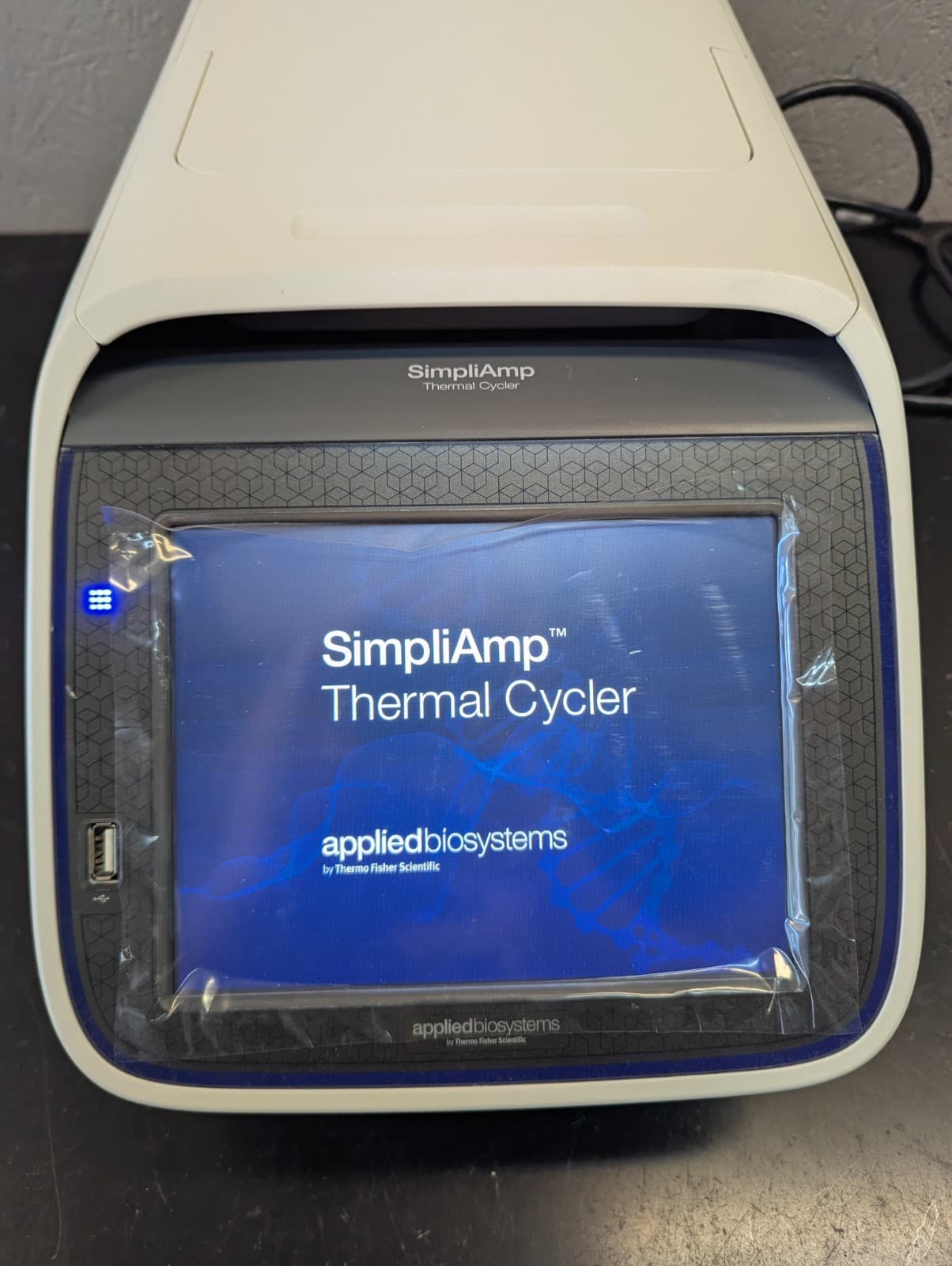 Thermo Scientific Applied Biosystems SimpliAmp PCR Thermal Cycler REF A24812 5