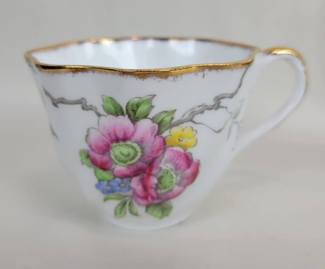 Vintage Salisbury Crown China Floral Teacup & Saucer Gold Rim Swirl England 1917 4