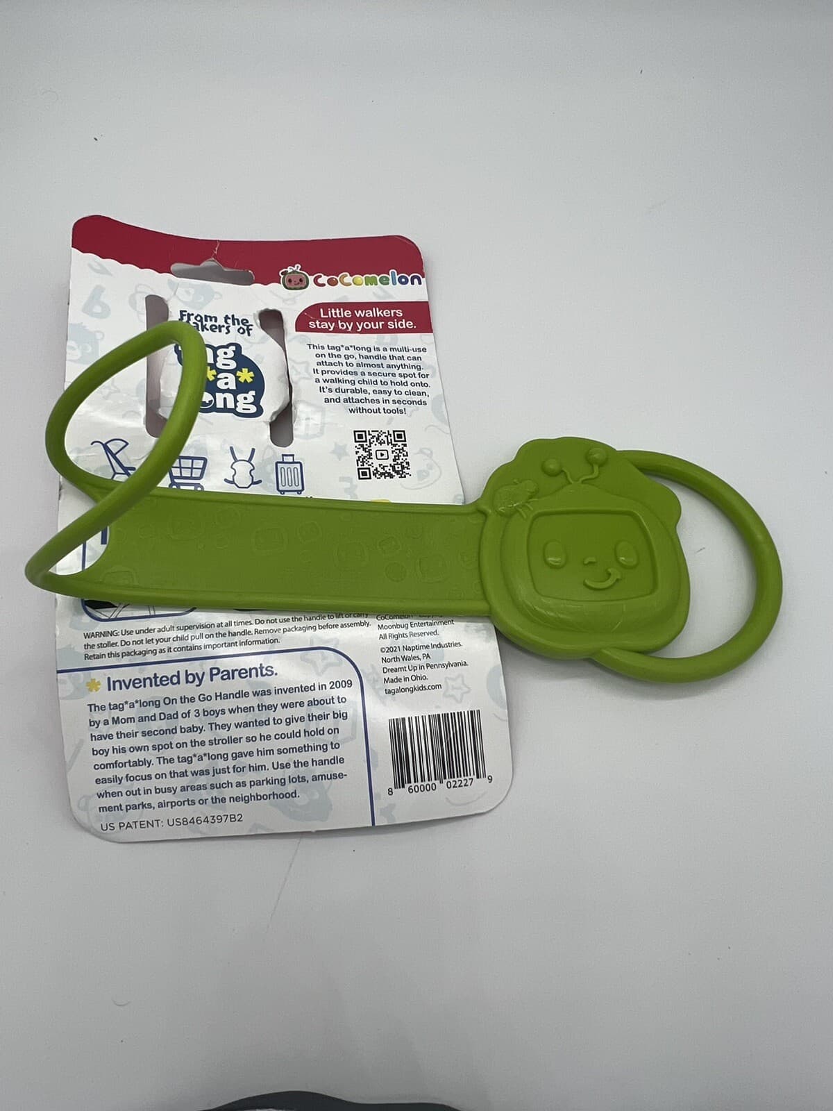 Cocomelon On the Go Handle.  Little walkers stay by your side.  NEW Open Box 4