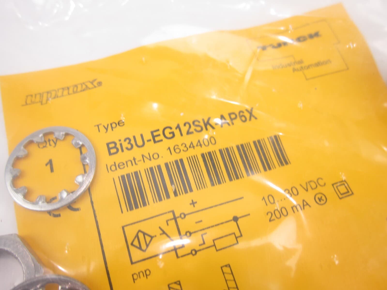 New Turck Bi3U-EG12SK-AP6X Inductive Sensor  2