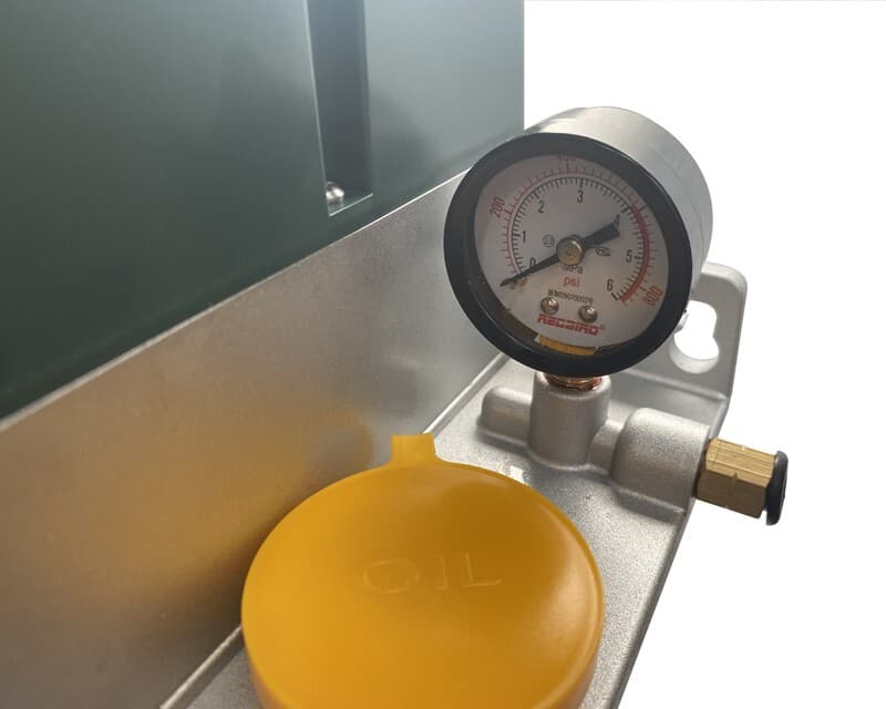 2L Automatic Gear Lubricating Pump Pressure Detection Gear Pump 110V 6