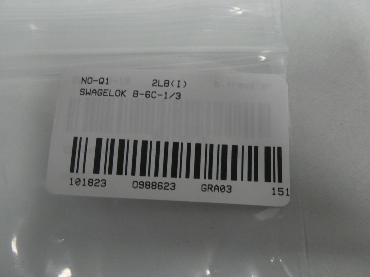 Swagelok B-6C-1/3 Brass Check Valve 3/8in Tube 4