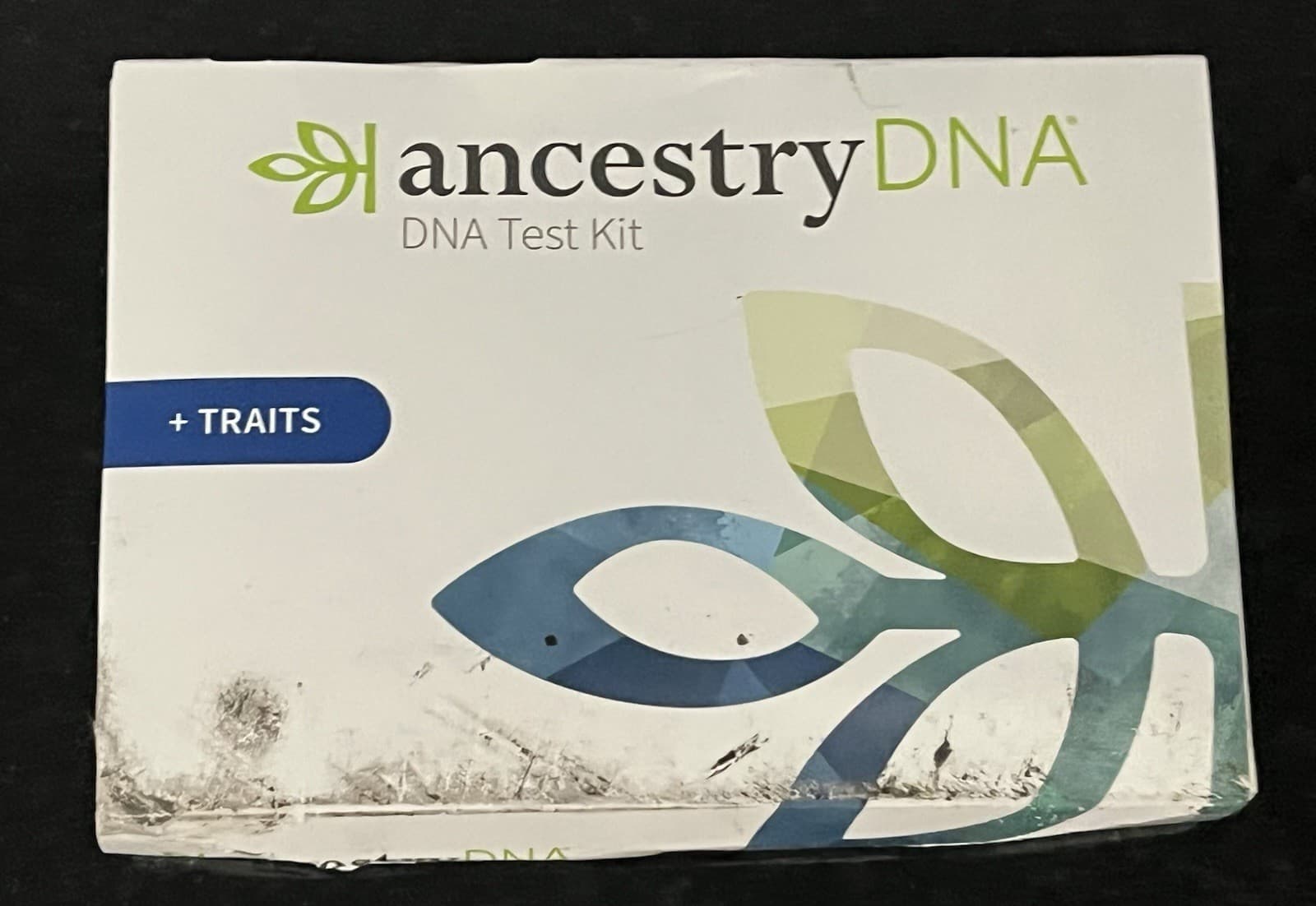 Ancestry DNA Kit. + Traits. New.