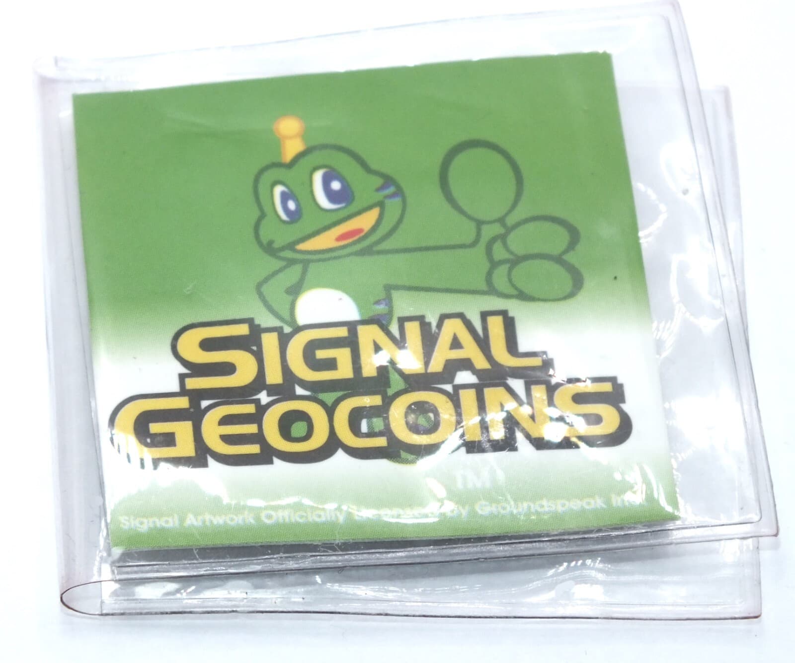 Geocaching Coin Trackable Souvenir Signal First To Find Green Frog Geocoin S35 5