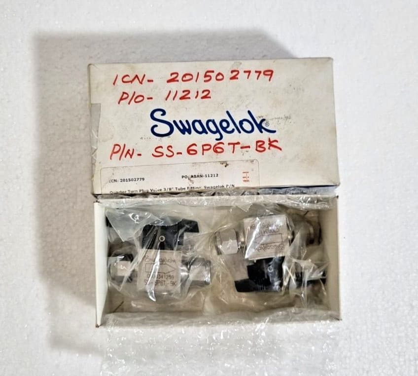 BOX OF 2 SWAGELOK SS-6P6T-BK QUARTER TURN INSTRUMENT PLUG VALVE 3/8" OD 2