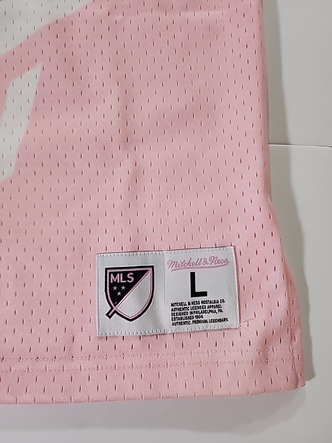 Mitchell & Ness Men's MLS Pink Inter Miami CF Mesh Jersey Size Large NWT 5