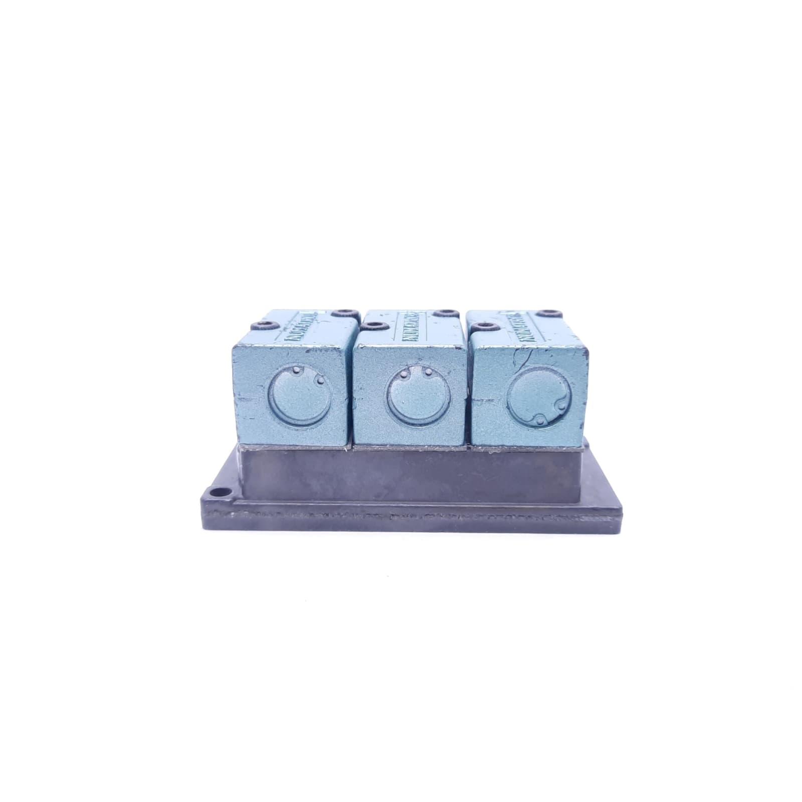 Numatics Numatrol ORO-1106 Shuttle Valve, 1.5-80 PSIG, 1/8" NPT Ports 5