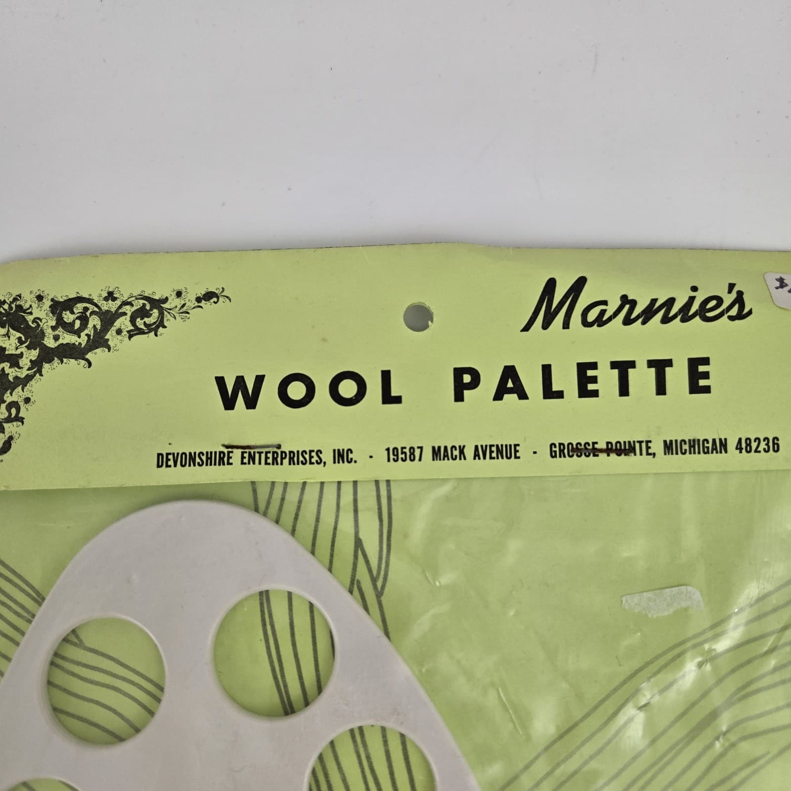 Marnies WOOL PALETTE Yarn Floss Organizer Thick Plastic Divider Craft Tool New 2