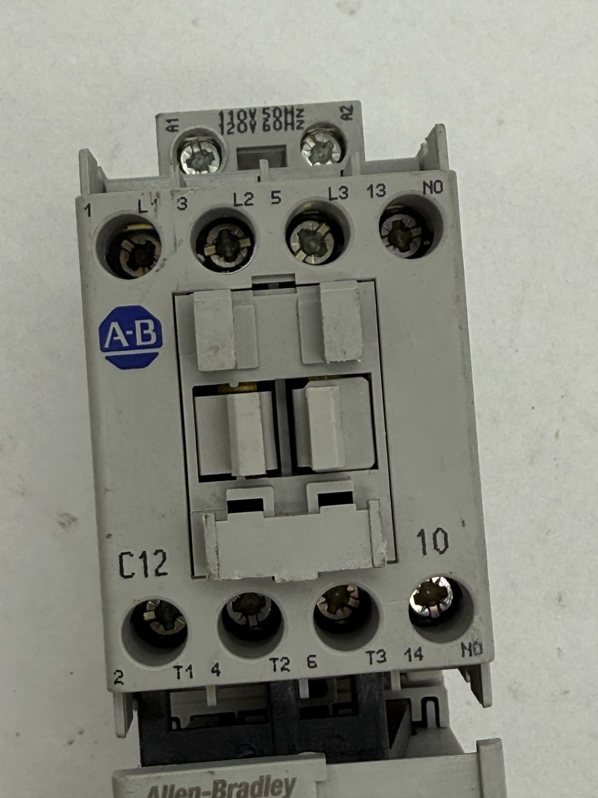 Allen-Bradley 100-C12*10 Starter 25A 600V 110/120V Coil 193-EEDB Overload Relay 2