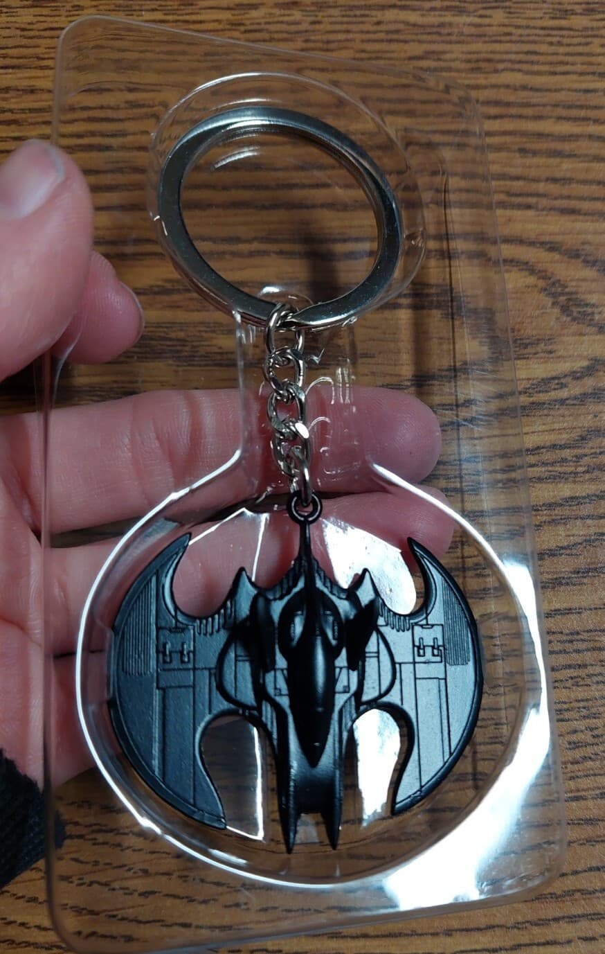 *NIB* Batman Dark Knight Batwing Metal Keyring - Stealth Edition, QMX, Lootcrate 4