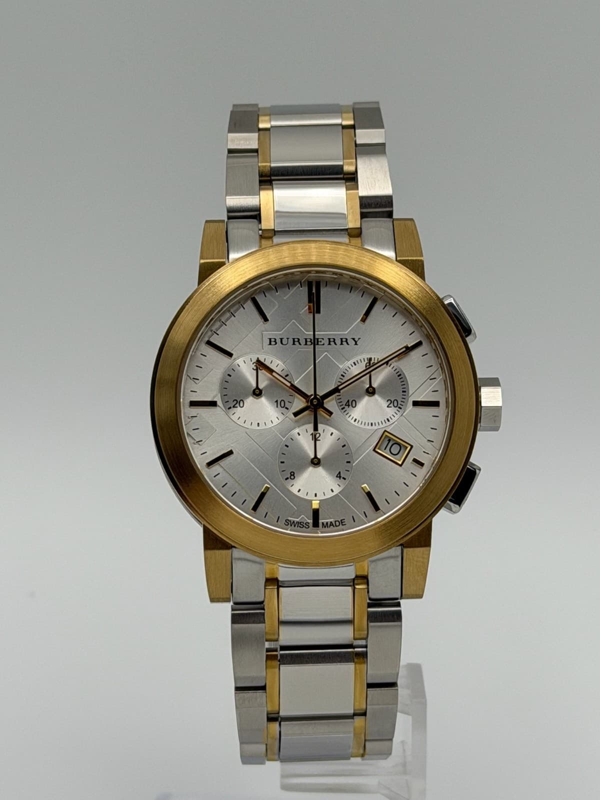 BURBERRY BU9751 THE CITY Chronograph Two-Tone Gold 38mm Unisex Watch 2