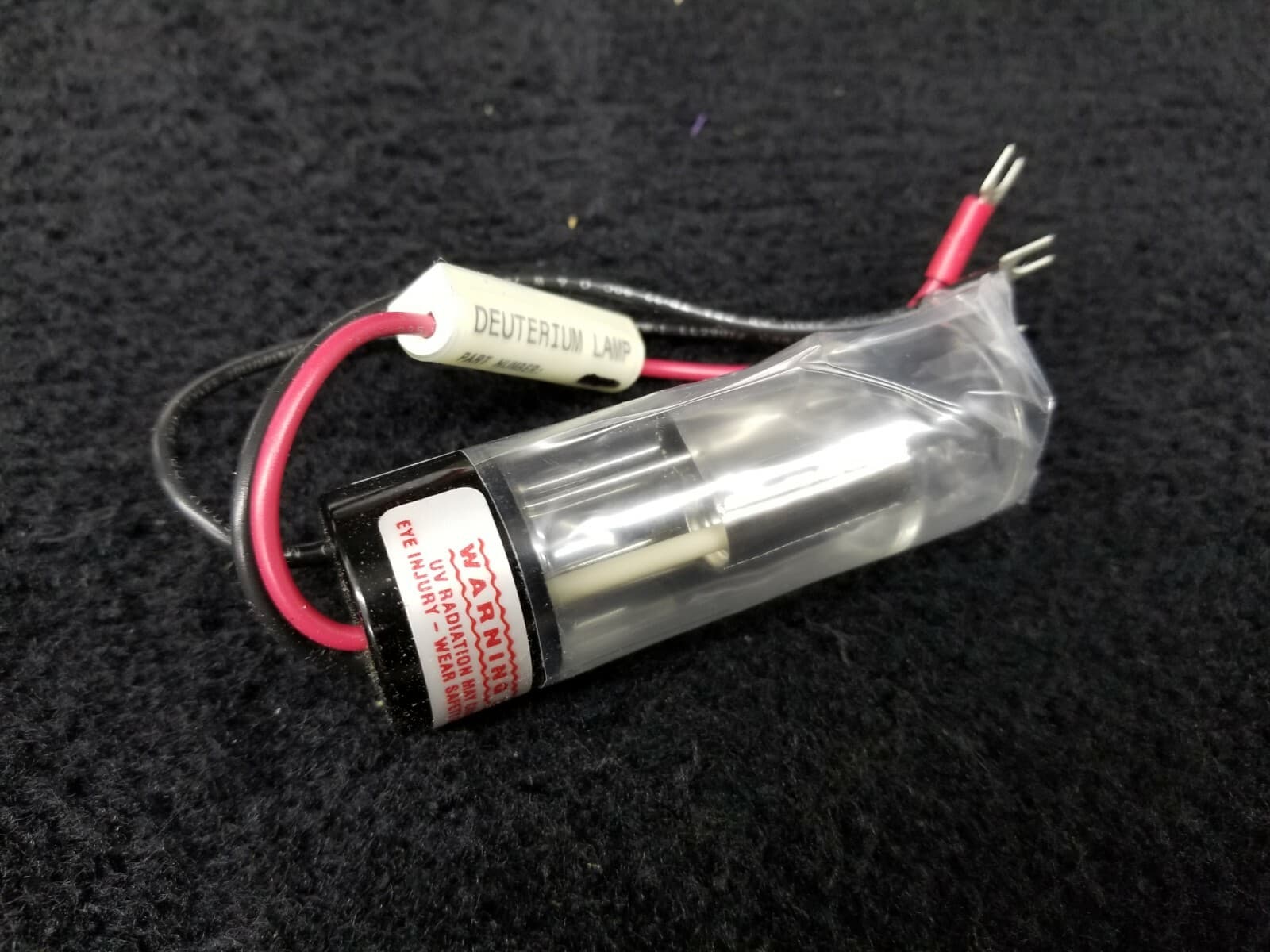 NEW! ~ Lot of 4x Sonntek L-205T Deuterium Lamp For Gilford 200 / 220 4