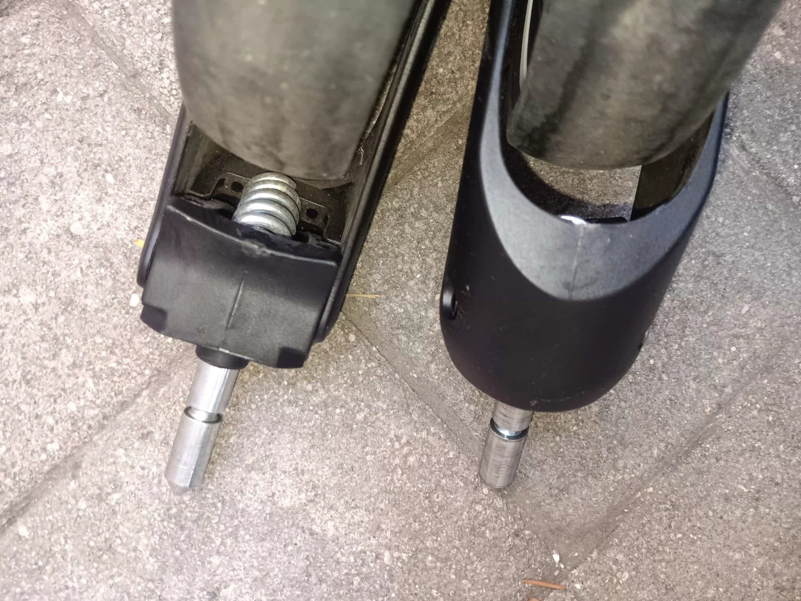 Two (2) Maxi Cosi Zelia Stroller Front Wheels 6