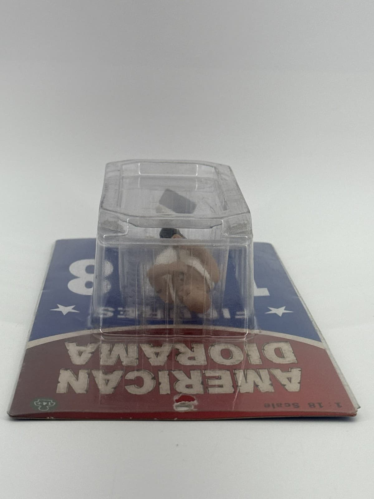 AMERICAN DIORAMA 1:18 Scale Figure Man Mechanic 4" New 5