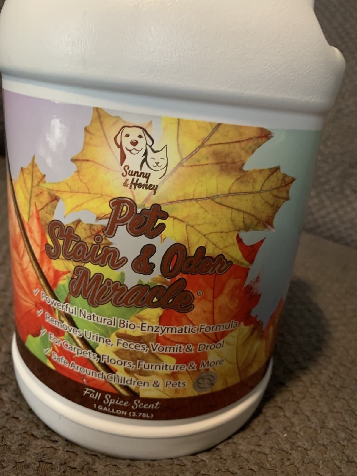 Sunny & Honey Pet Stain & Odor Miracle 1 Gallon Fall Spice Rare Scent $54 Retail 2