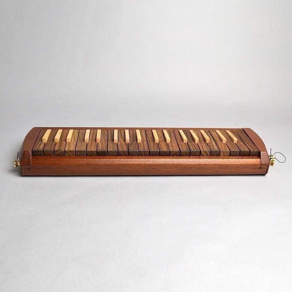 SUZUKI Melodion (W-37) 2