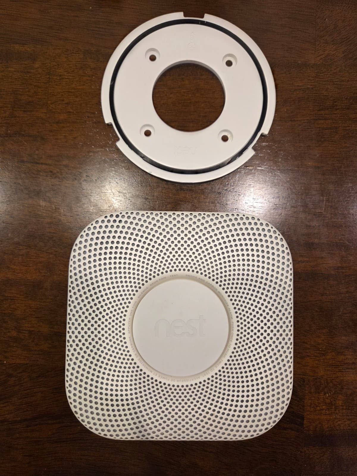 Google Nest Protect Smoke & Carbon Monoxide Alarm - Battery Powered - 06A 3